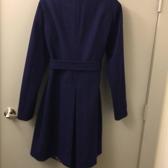 Coat - Picture 6 of 6